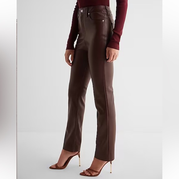 Express ox blood Super High Waisted Faux Leather '90s Slim Pant womens NEW - Picture 2 of 10